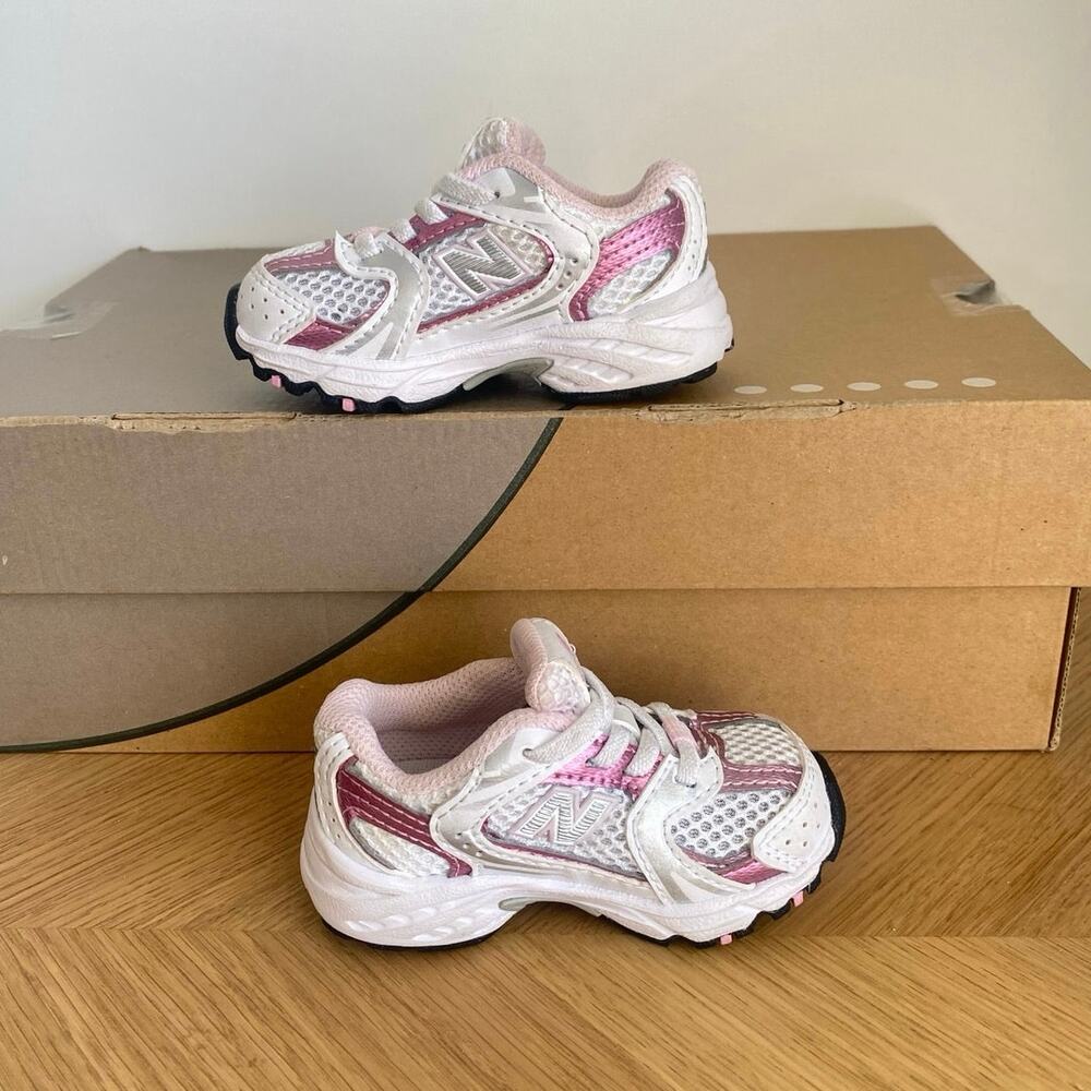 New Balance 530 Metallic Pink/White Toddler Sneakers- SZ 4 C - Picture 7 of 9